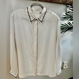 VTG! Koret Cream Blouse with Flower Embroidery. Size 18